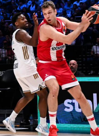 EuroLeague | Dubai frena al Olympiacos tras una prórroga y corta su racha en un final demoledor (108-98)