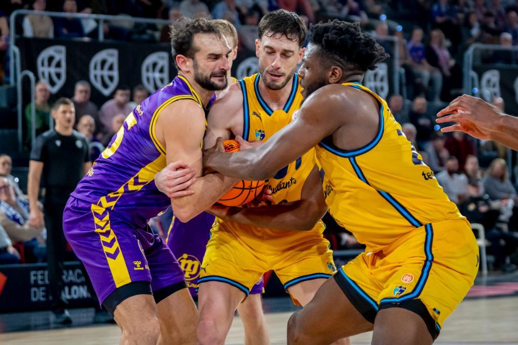 Vendetta copera en Madrid en el estreno de la triple jornada