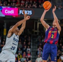 El Barça supera con autoridad al Baxi Manresa (97-60)