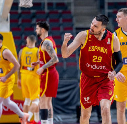 España mantiene el pleno de victorias con talento y competitividad, 66-86