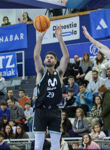 Movistar Estudiantes cae ante Inveready Gipuzkoa con problemas en la pintura sin Hugo López  (73-66)