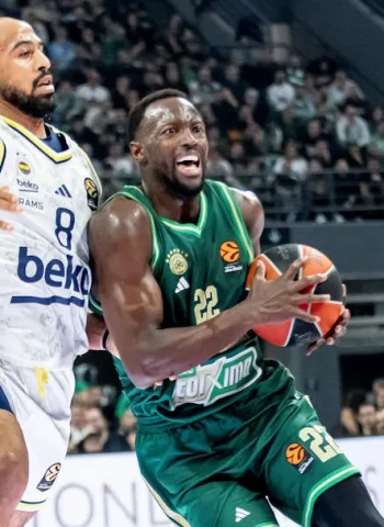 EuroLeague: Fenerbahçe asalta el OAKA ante Panathinaikos con un tiro final de Wade Baldwin, 83-85