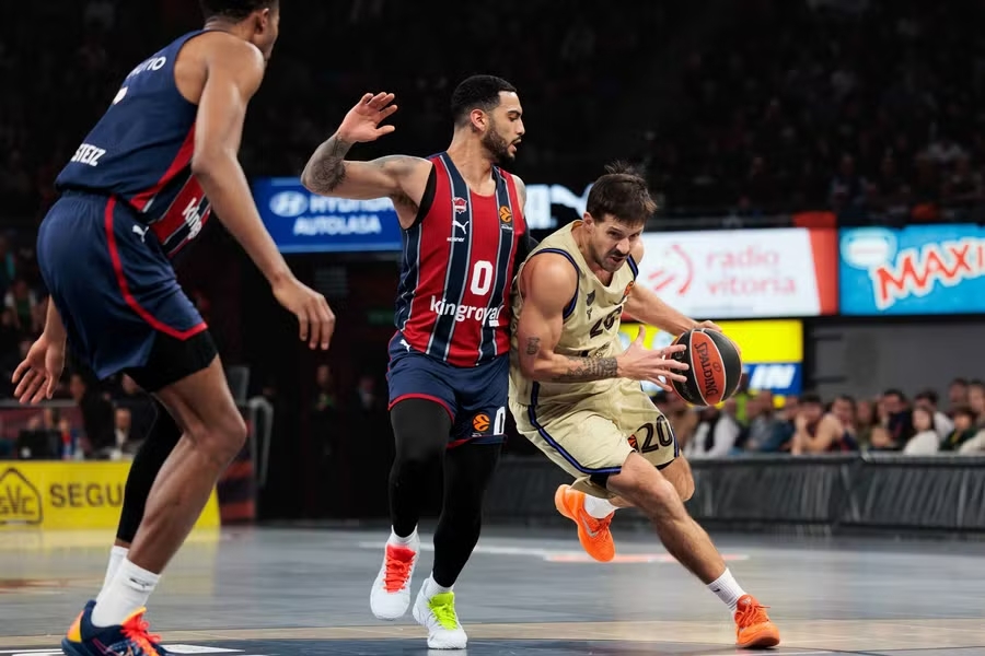 EuroLeague: El Barcelona cambia el guion tras el descanso y conquista el Buesa Arena (91-97)