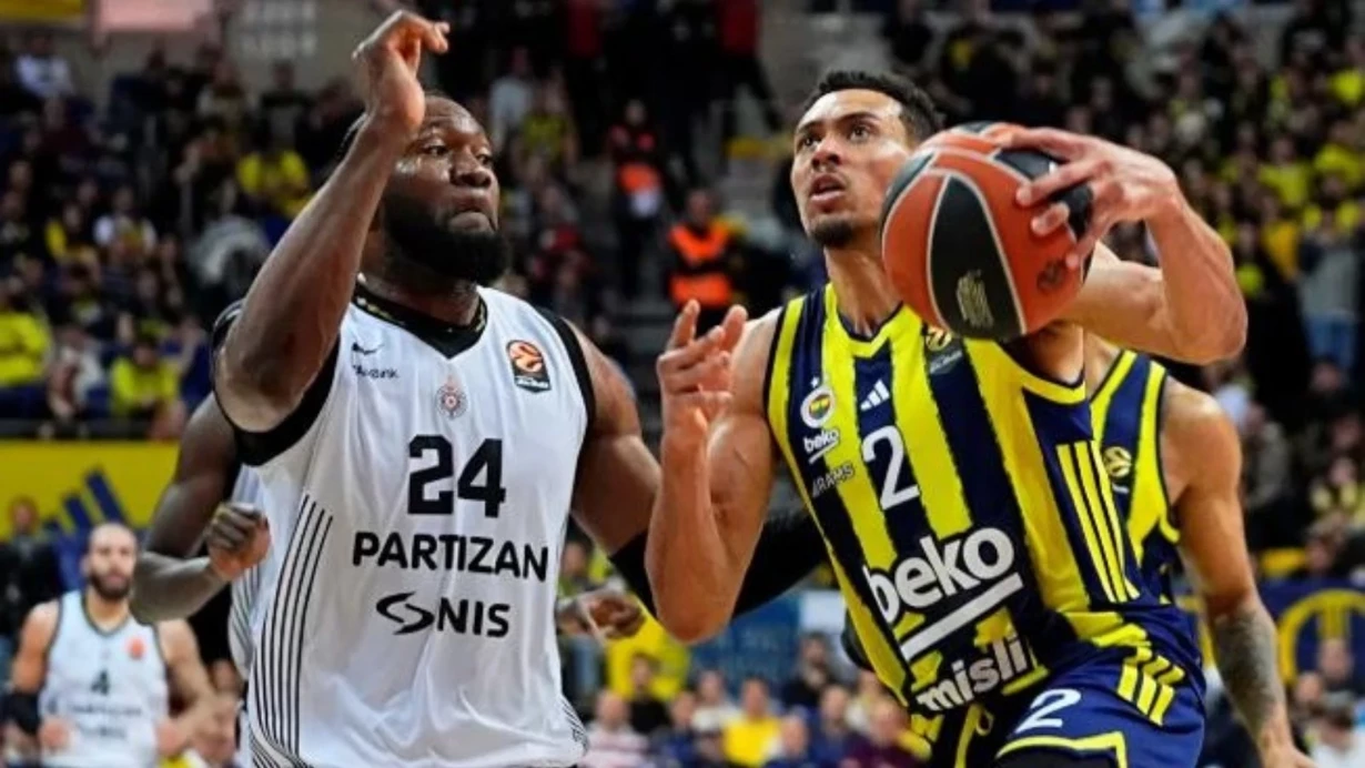 EuroLeague: Fenerbahce vence 81-78 a Partizan y firma su octavo triunfo consecutivo en un final de máxima tensión