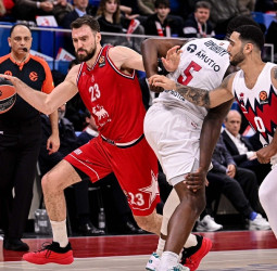 El Baskonia se desploma en Milán tras una desconexión defensiva fatal en la Euroleague, 109-89