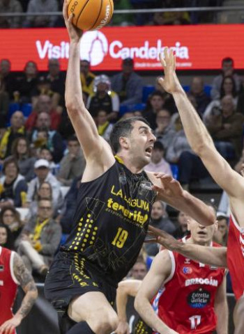 Fitipaldo desatasca a La Laguna ante el Breogán en la antesala de la Copa, 90-81