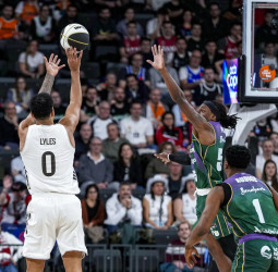 Un estelar Real Madrid somete al vigente campeón de la Copa en una auténtica exhibición ofensiva (100-70)