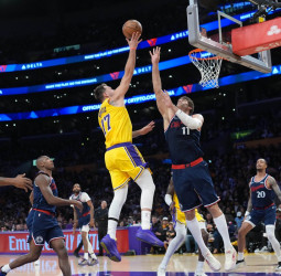 NBA: Luka Dončić anota 38 puntos y Los Angeles Lakers vencen 125-122 a Los Angeles Clippers en el derbi angelino