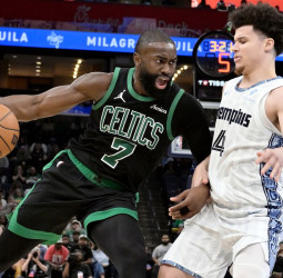 NBA: Jaylen Brown lidera la remontada de Boston Celtics (117-112) ante Memphis Grizzlies y afianza su segunda plaza del Este