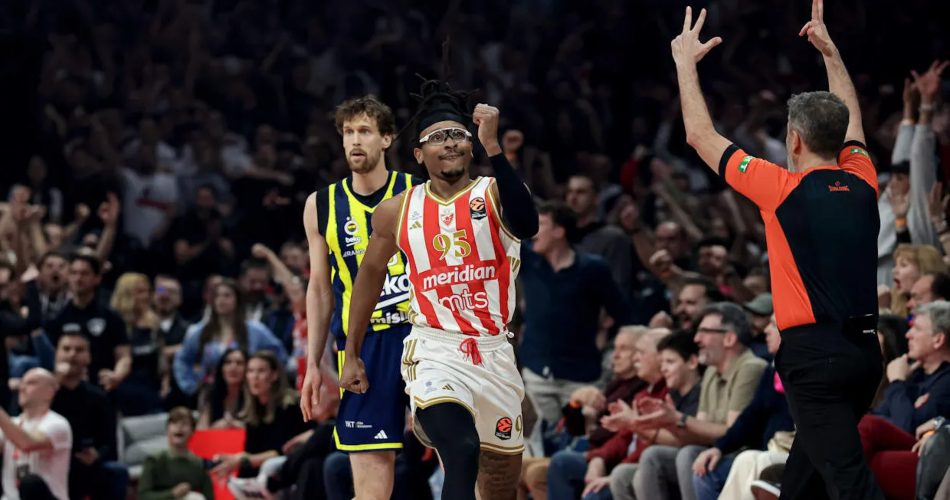 EuroLeague: Crvena Zvezda (79-73) Fenerbahce | Chima Moneke frena la racha de 19 victorias consecutivas del equipo turco