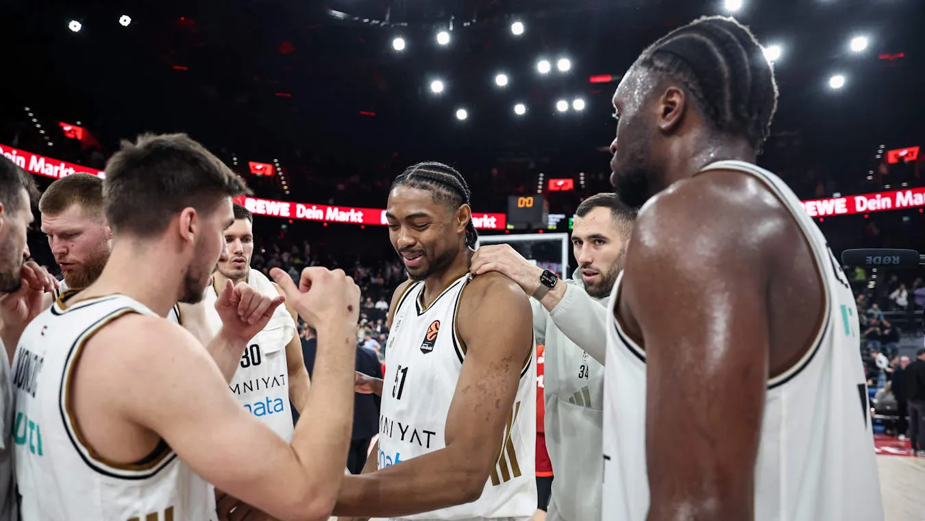 EuroLeague: Dubai BC asalta Múnich (74-87) liderado por Dwayne Bacon y vuelve a la senda del triunfo