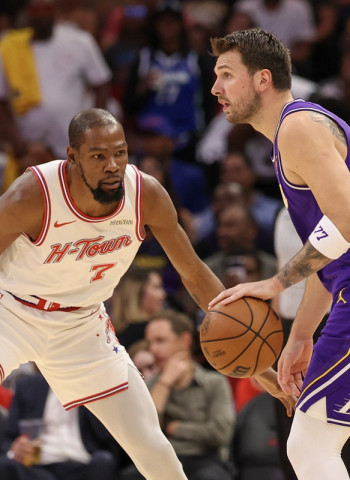 NBA: Luka Dončić y LeBron James impulsan a Los Angeles Lakers (124-116) ante Houston Rockets y amplían su racha a siete victorias