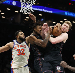 NBA: Los Pistons siguen ganando, los Nuggets resisten ante Toronto y los Knicks sobreviven al derbi de Nueva York