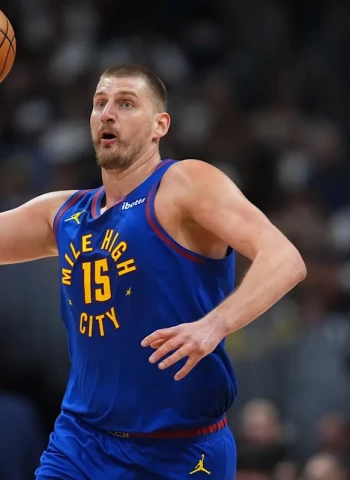 NBA: Nikola Jokic lidera la remontada de los Nuggets ante Warriors y suma su sexta victoria seguida (116-93)