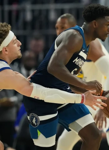 NBA: Anthony Edwards firma 42 puntos y los Minnesota Timberwolves vencen a los Golden State Warriors (127-117)