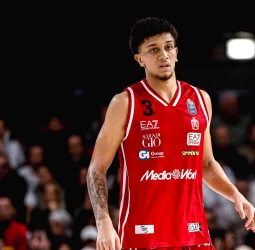 NCAA: Duke toma ventaja por Quinn Ellis en medio del fuerte interés del baloncesto universitario estadounidense