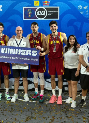España conquista la Plata más brillante en la Champions Cup 3x3 de Bangkok