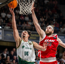 El Unicaja, rumbo a los cuartos de final de la BCL, 70-80