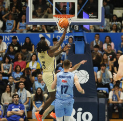 El Barça se pasea en Lugo (78-109)