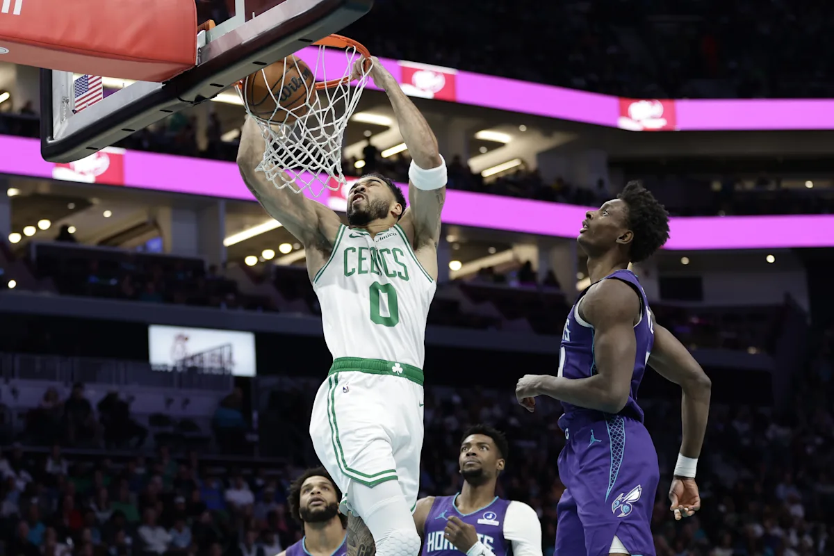 NBA: Boston Celtics superan a Charlotte Hornets con autoridad liderados por Jayson Tatum (114-99)