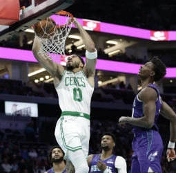 NBA: Boston Celtics superan a Charlotte Hornets con autoridad liderados por Jayson Tatum (114-99)