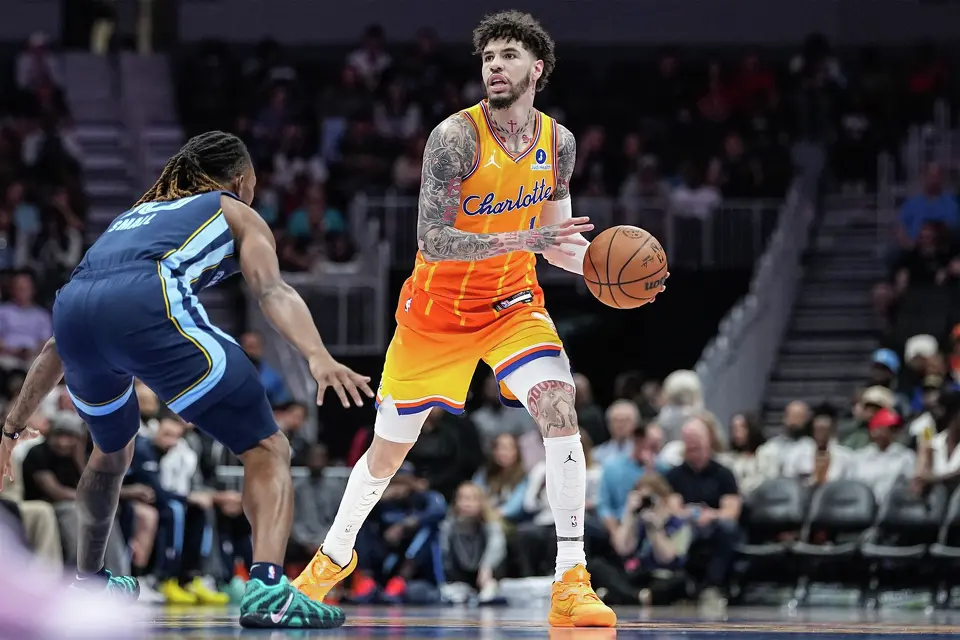 NBA: Luke Kennard decide sobre la bocina para los Lakers, 40 de Shai y Garland brilla con 41
