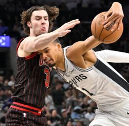 NBA: Victor Wembanyama firma el doble-doble más rápido de la historia y lidera a los Spurs ante Bulls (129-114)