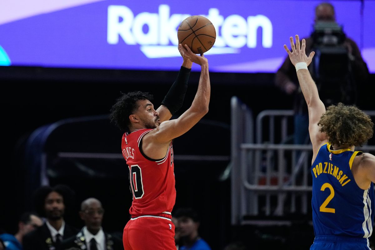 NBA: Matas Buzelis firma 41 puntos y decide en la prórroga el triunfo de Chicago Bulls ante Golden State Warriors (130-124)