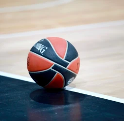 EuroLeague: Fenerbahce lidera la clasificación a un mes del final con una lucha muy abierta por playoffs y play-in