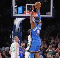 NBA: Shai Gilgeous-Alexander rompe un récord histórico de Wilt Chamberlain y lidera a Oklahoma City Thunder ante Boston Celtics (104-102)