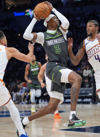 NBA: Julius Randle impulsa a Minnesota Timberwolves (116-104) ante Phoenix Suns y agrava su racha negativa