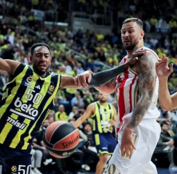 EuroLeague: Zvezda quiere frenar la racha del campeón Fenerbahce