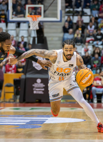 ACB: Bàsquet Girona vence al Morabanc Andorra (82-75) en un partido marcado por dos apagones en Fontajau