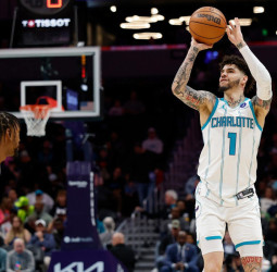 NBA: Charlotte Hornets (134-90) Sacramento Kings | Charlotte iguala su récord histórico de triples y firma su cuarta victoria consecutiva