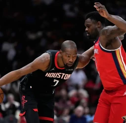 NBA: Kevin Durant decide en los últimos segundos y los Houston Rockets superan a los New Orleans Pelicans (107-105)
