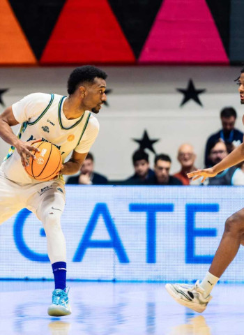 Movistar Estudiantes se salva del Menorca de Adams sola