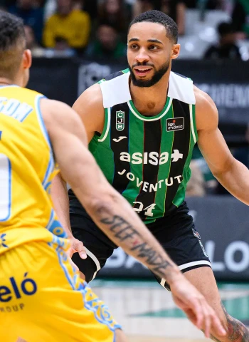 Asisa Joventut resiste ante un coral Dreamland Gran Canaria (92-84)