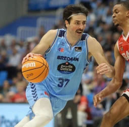 Rio Breogan tumba a Baxi Manresa tras un gran último cuarto (91-78)