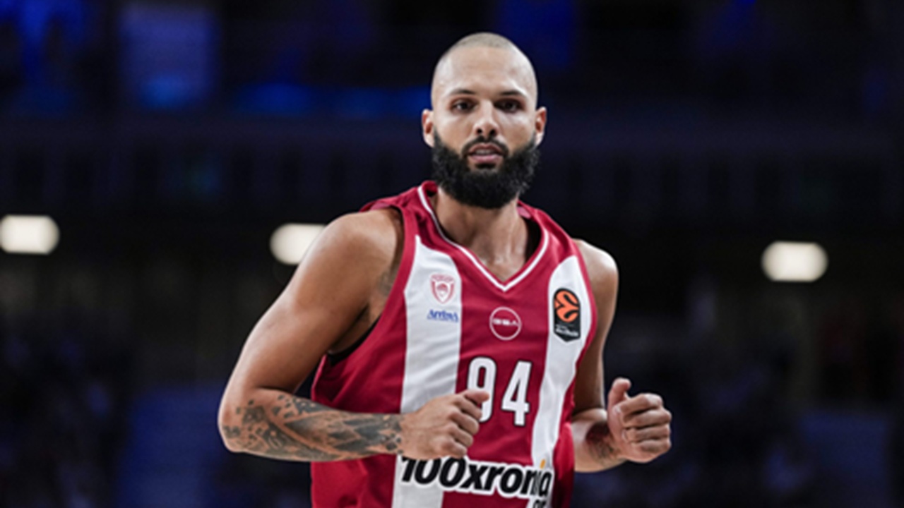 EuroLeague: Olympiacos supera a Fenerbahce (104-87) con un récord de Evan Fournier y se mantiene en la lucha por el liderato