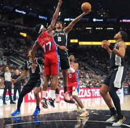 NBA: Stephon Castle lidera a los Spurs pese a la lesión de Wembanyama ante 76ers (115-102)