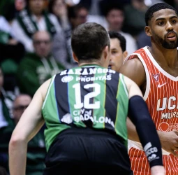 Derrota sin paliativos del Asisa Joventut ante el UCAM Murcia (67-89)