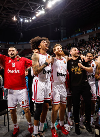 EuroLeague: Olympiacos domina a Olimpia Milano y asegura el liderato (85-76)