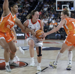 Ensino remonta en el último cuarto a un gris Valencia Basket (62-70)