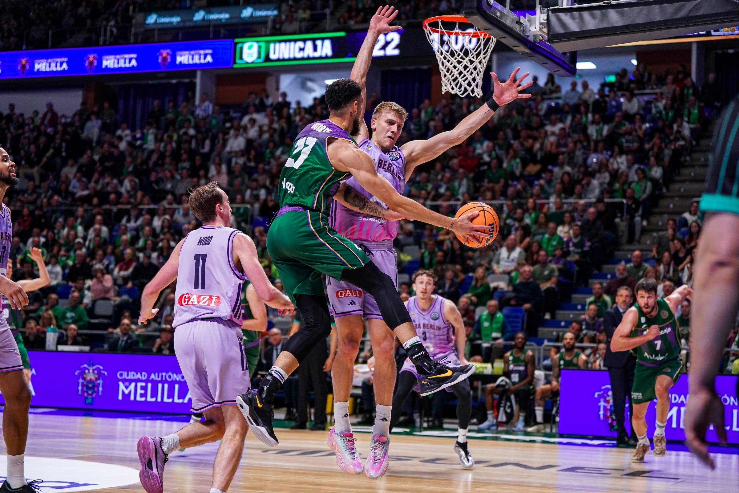 Basketball Champions League: Unicaja golpea primero ante ALBA Berlín con un triple decisivo de Alberto Díaz (72-69)