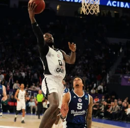 EuroCup: Besiktas supera a Bahcesehir y alcanza la final del torneo (82-72)
