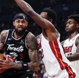 NBA: Los Knicks asaltan Boston y los Raptors castigan a Miami en una noche con seis partidos