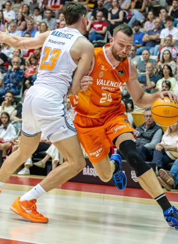 Valencia Basket se lleva el thriller de Girona (81-84)