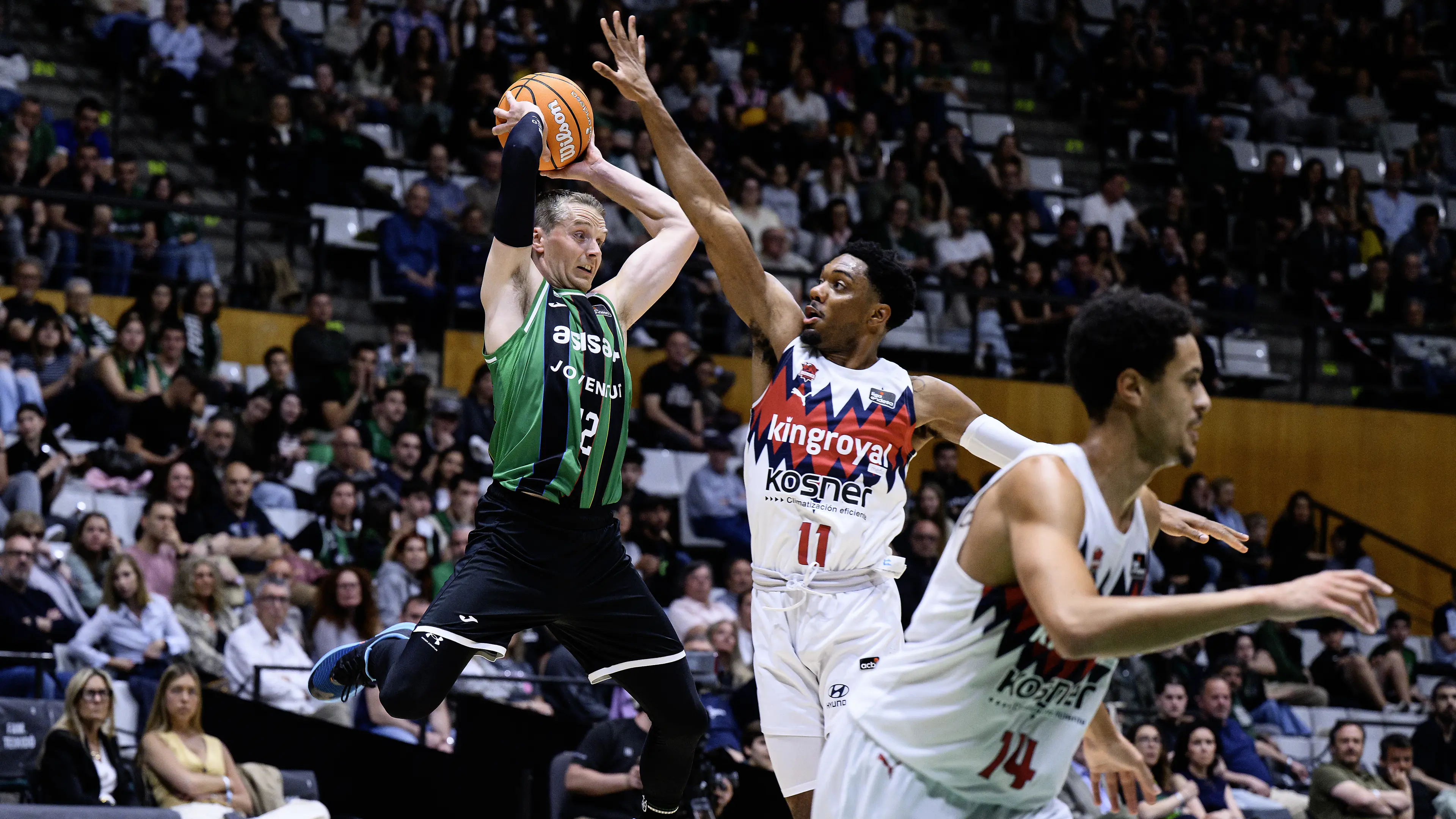 ACB: Joventut Badalona Defeats Baskonia, Complicates Playoff Seeding Race (81-69)