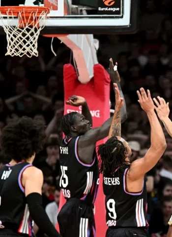 EuroLeague: Crvena Zvezda supera a Paris y sigue en plena lucha por el Top 6 (94-81)