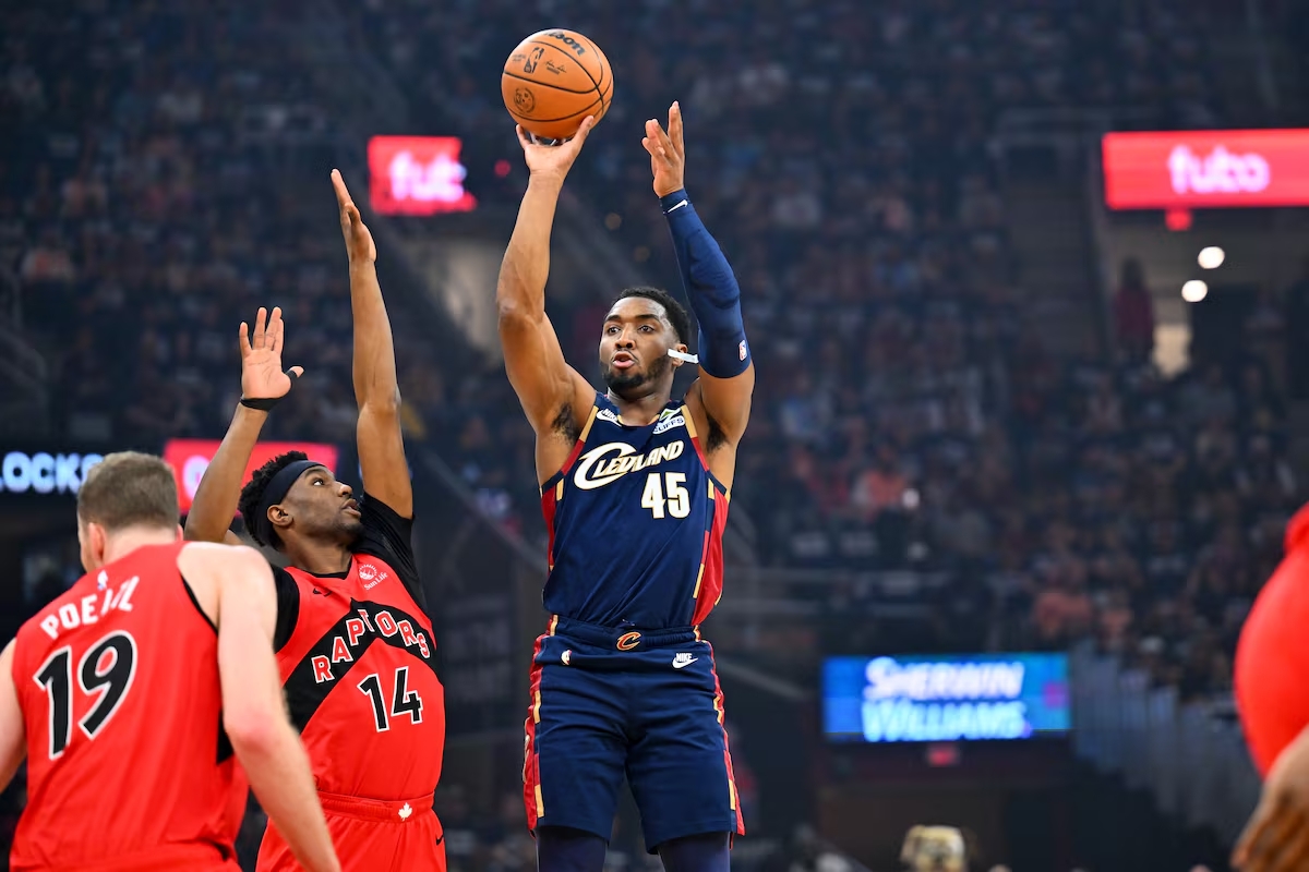 NBA: Cleveland Cavaliers golpean primero ante Toronto Raptors con un Donovan Mitchell imparable (126-113) [1-0]